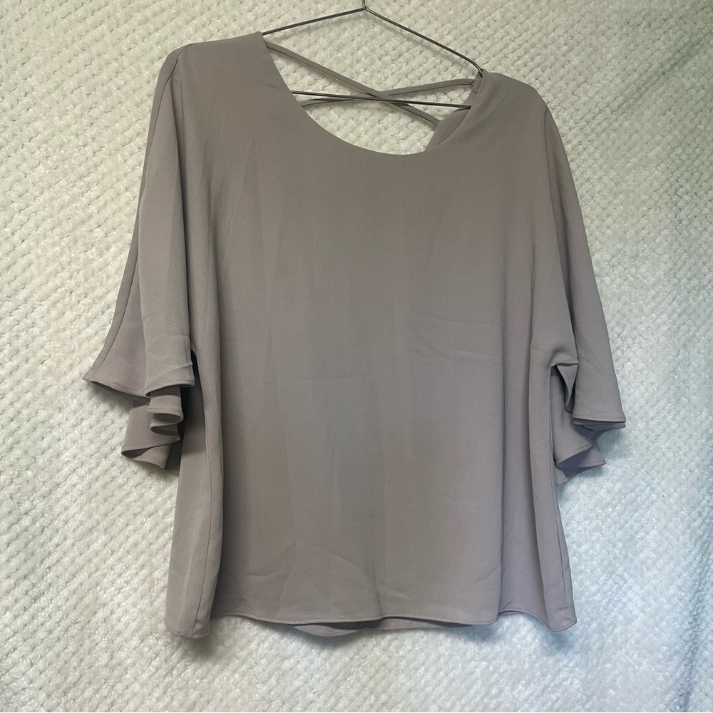 Jade by Melony Tam Blouse with Flowy Ruffled Sleeves Elegant Like New Medium